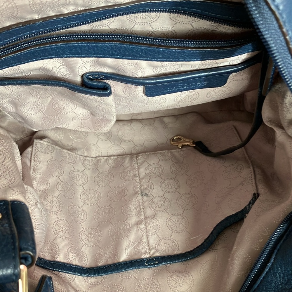 Michael Kors shoulder bag - Picture 16 of 17